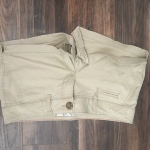 So tan shorts